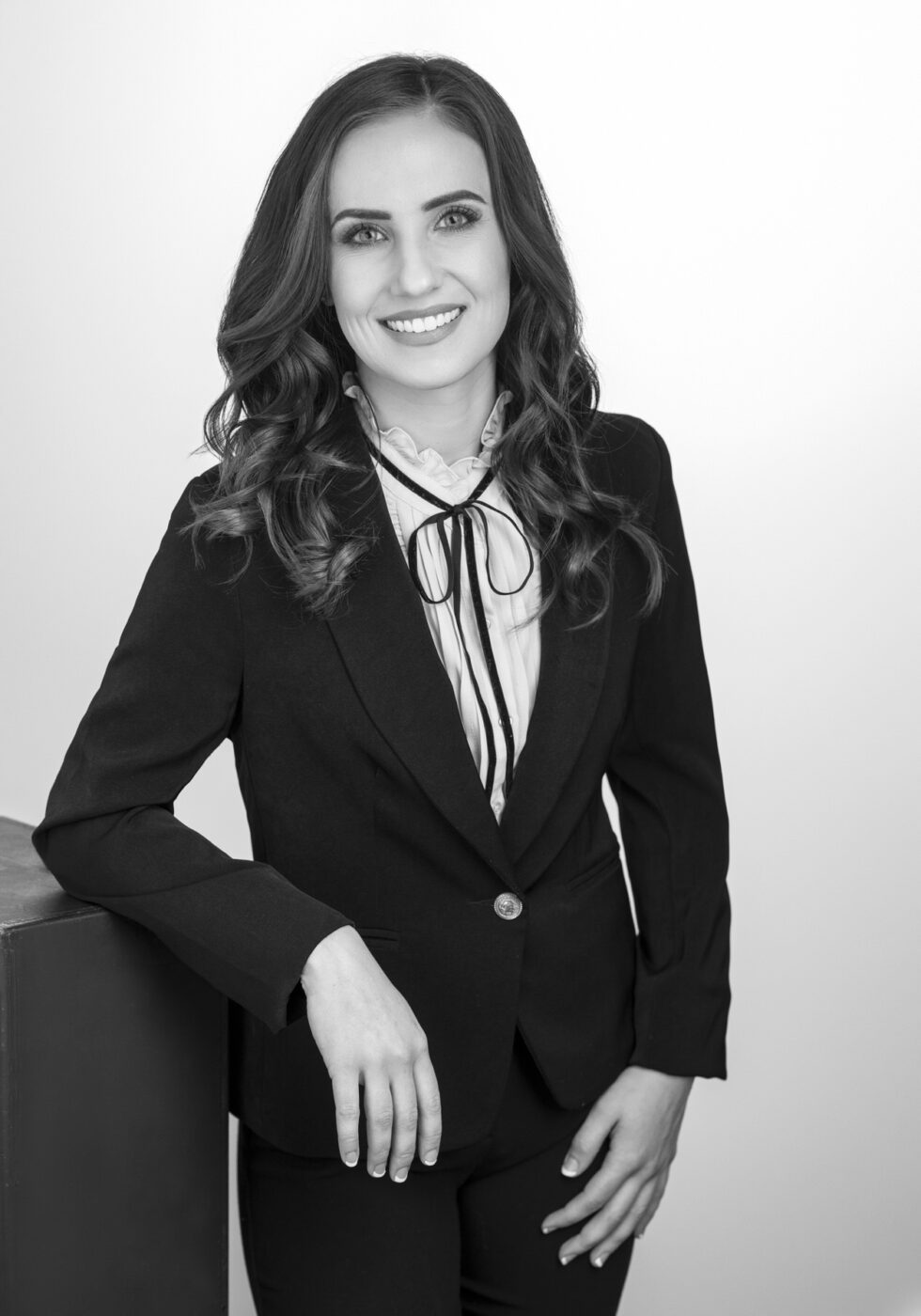 Dr. Courtney Weston Milwaukee Therapist New Frontiers Psychiatry